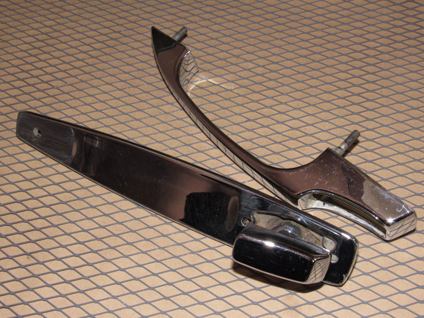 81-89 Rolls Royce Silver Spur OEM Exterior Rear Door Handle - Left