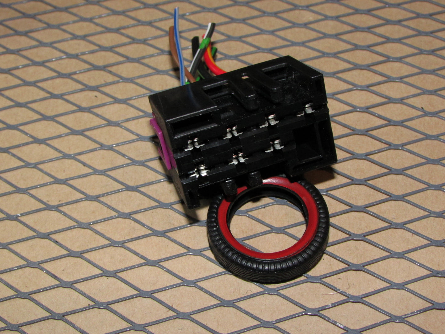 99-05 Volkswagen Passat OEM Hazard Light Switch Pigtail Harness