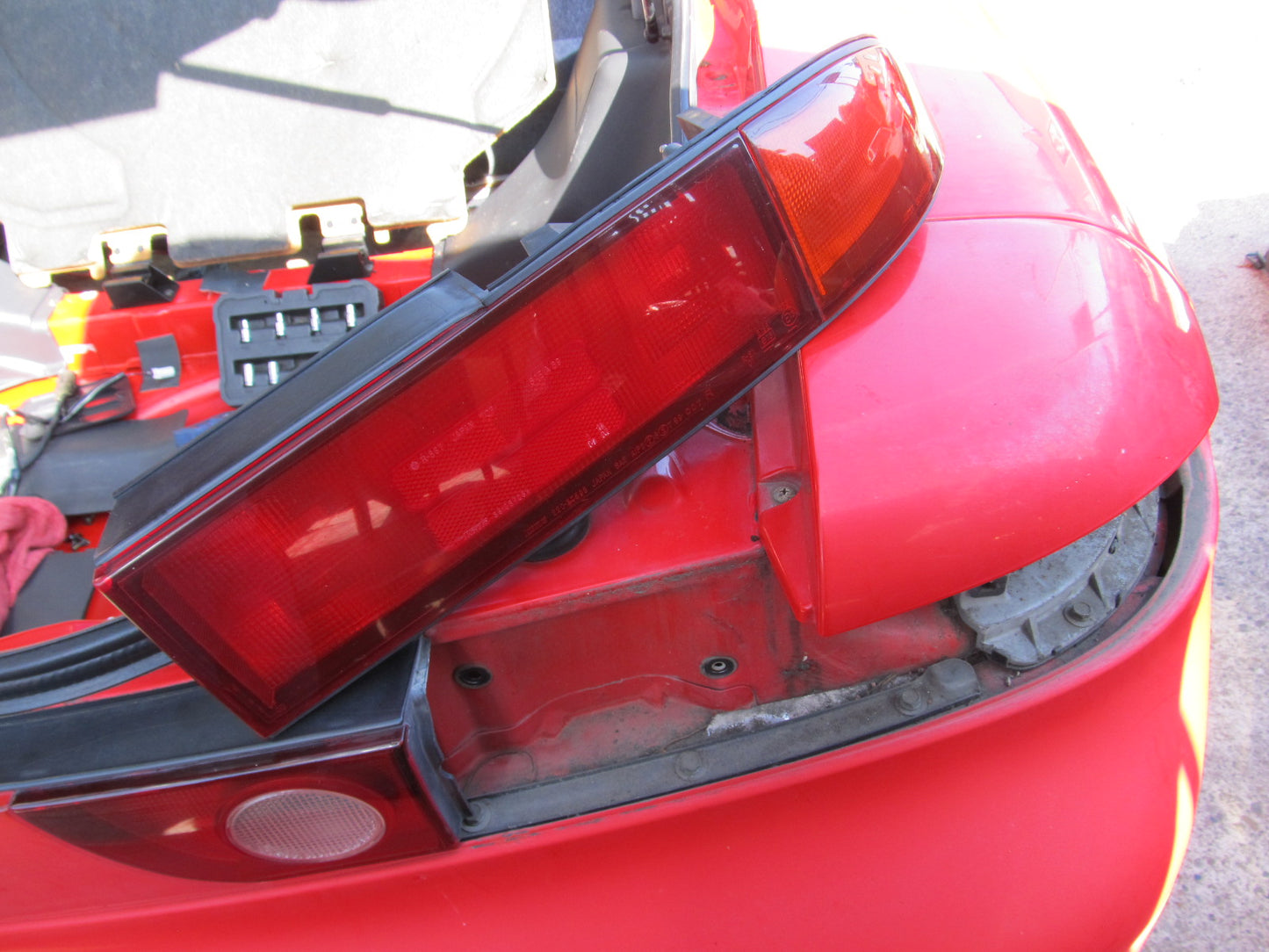 94 95 96 97 Mitsubishi 3000GT OEM Tail Light - Right