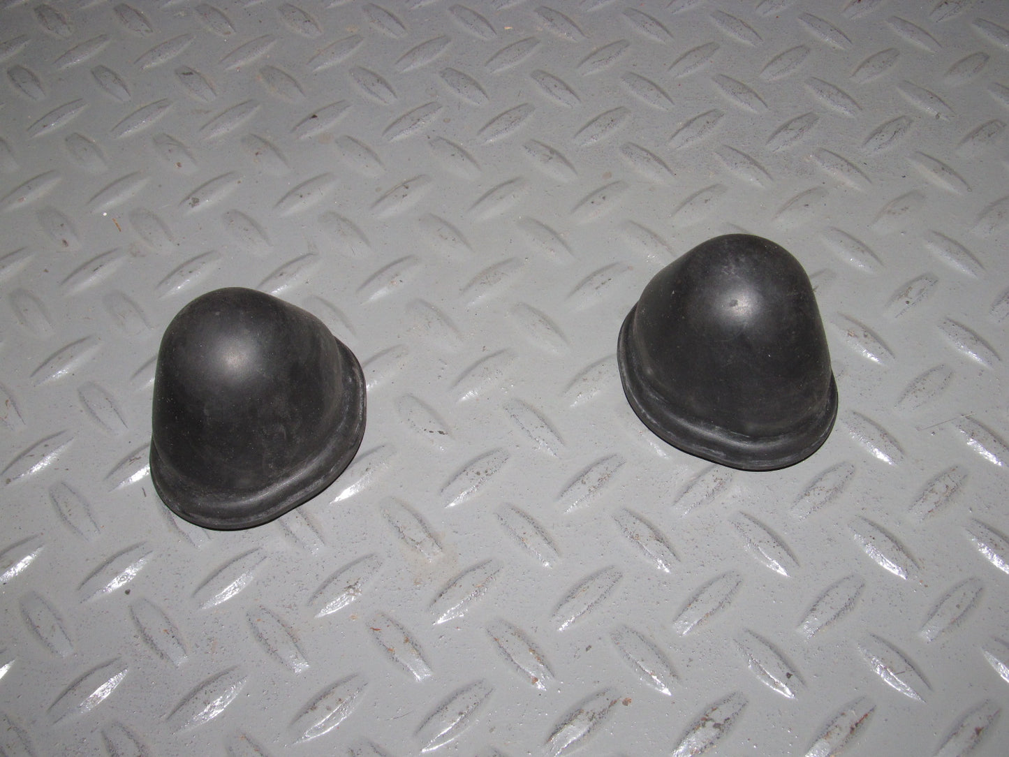 92 93 94 95 Honda Civic OEM Rear Shock Strut Tower Boot