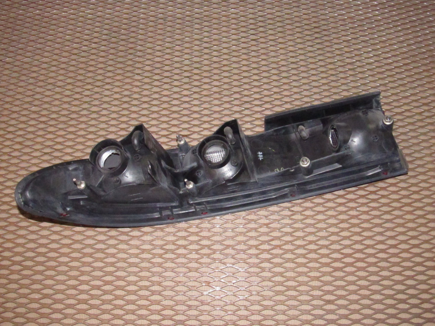 94 95 96 97 Mitsubishi 3000GT OEM Tail Light - Right