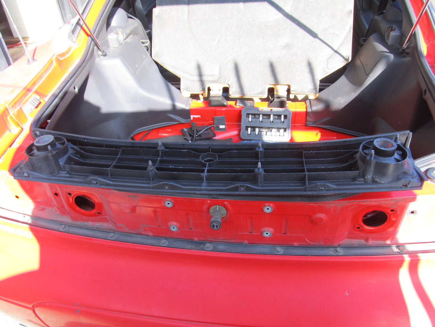 94 95 96 97 Mitsubishi 3000GT OEM Center Reverse Light Panel