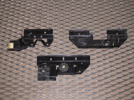 99-04 Ford Mustang OEM Window Glass Regulator Roller Guide Mounting Bracket - Right