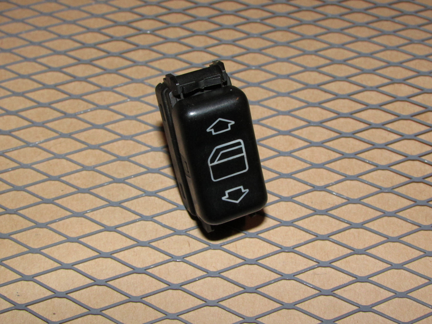 86 87 88 89 90 91 92 93 Mercedes Benz 300E OEM Console Window Switch - Left