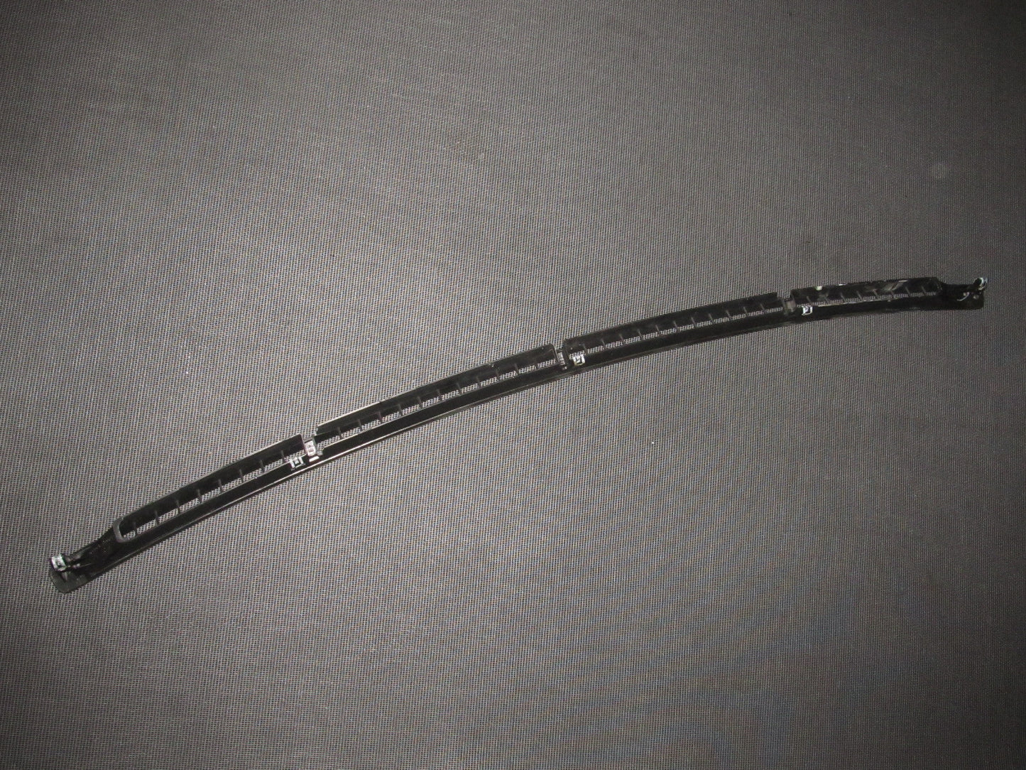 94 95 96 97 98 99 Toyota Celica OEM Dash Cowl Vent