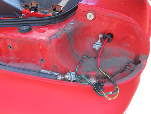 94 95 96 97 Mitsubishi 3000GT OEM Tail Light Bulb Socket - Right