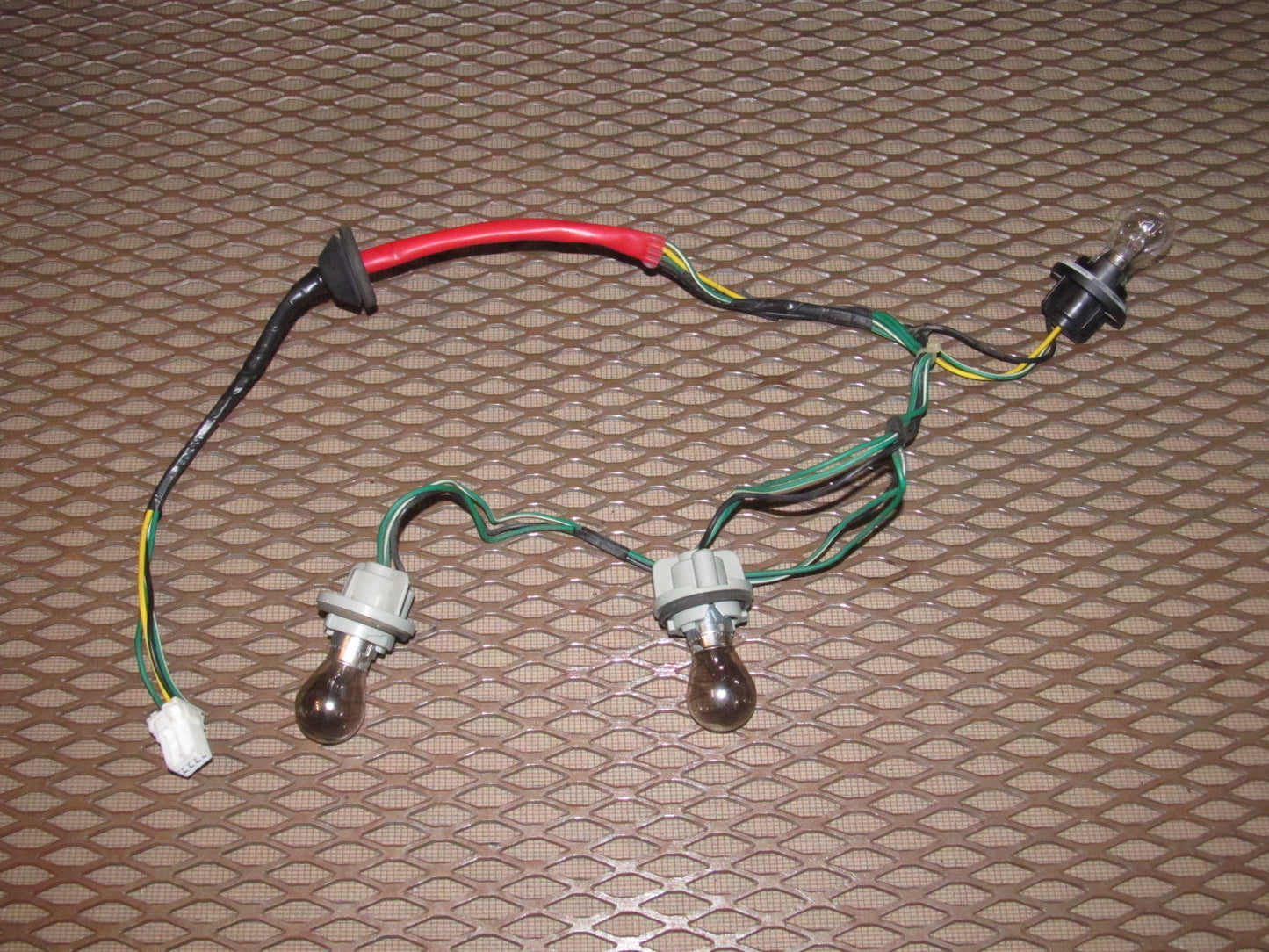 94 95 96 97 Mitsubishi 3000GT OEM Tail Light Bulb Socket - Right