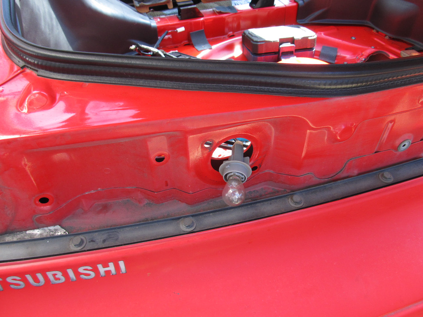 94 95 96 97 Mitsubishi 3000GT OEM Reverse Light Bulb Socket