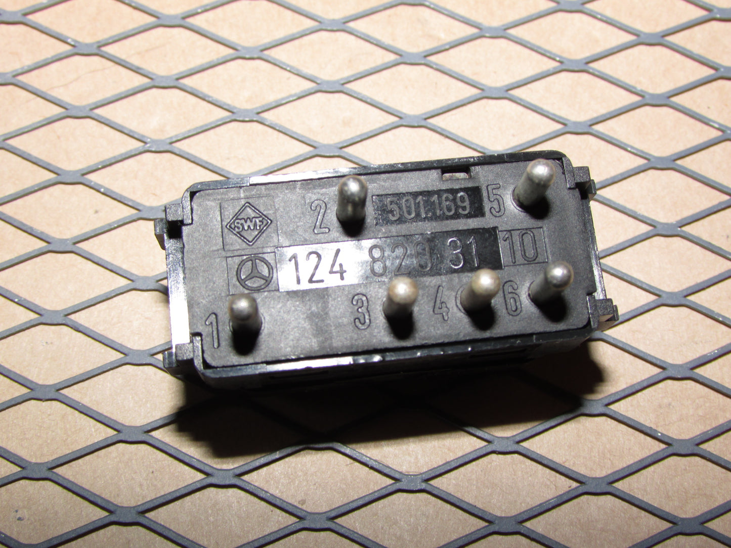 86-93 Mercedes Benz 300E OEM Temperature Climate Control Air Recirculation Switch