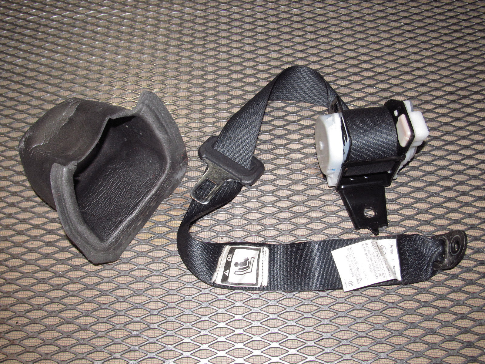 04 05 06 07 08 Mazda RX8 OEM Rear Seat Belt