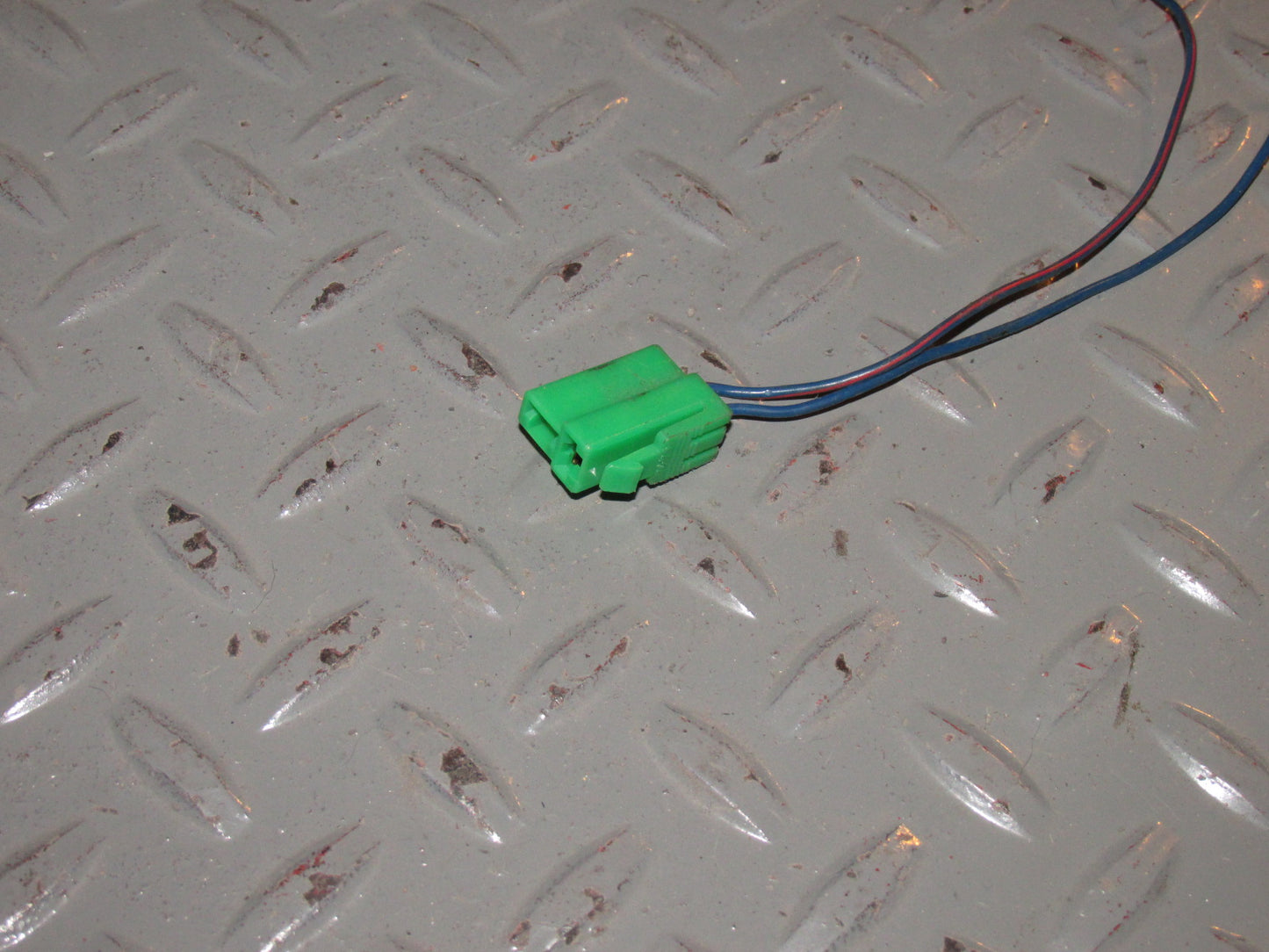 92 93 94 95 96 97 Subaru SVX OEM Rear Window Motor Pigtail Harness - Right