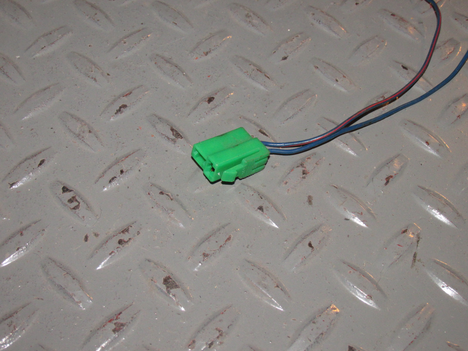 92 93 94 95 96 97 Subaru SVX OEM Rear Window Motor Pigtail Harness - Right