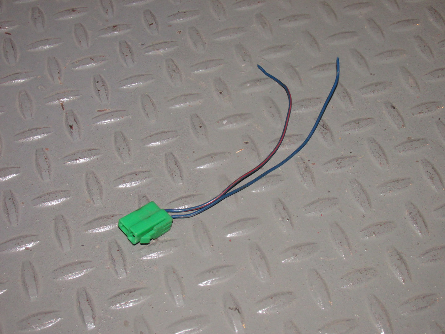 92 93 94 95 96 97 Subaru SVX OEM Rear Window Motor Pigtail Harness - Right