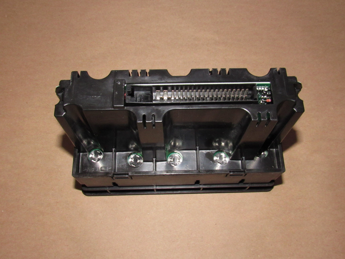99 00 01 02 03 04 05 Saab 9-5 OEM HVAC Temperature Climate Control Unit