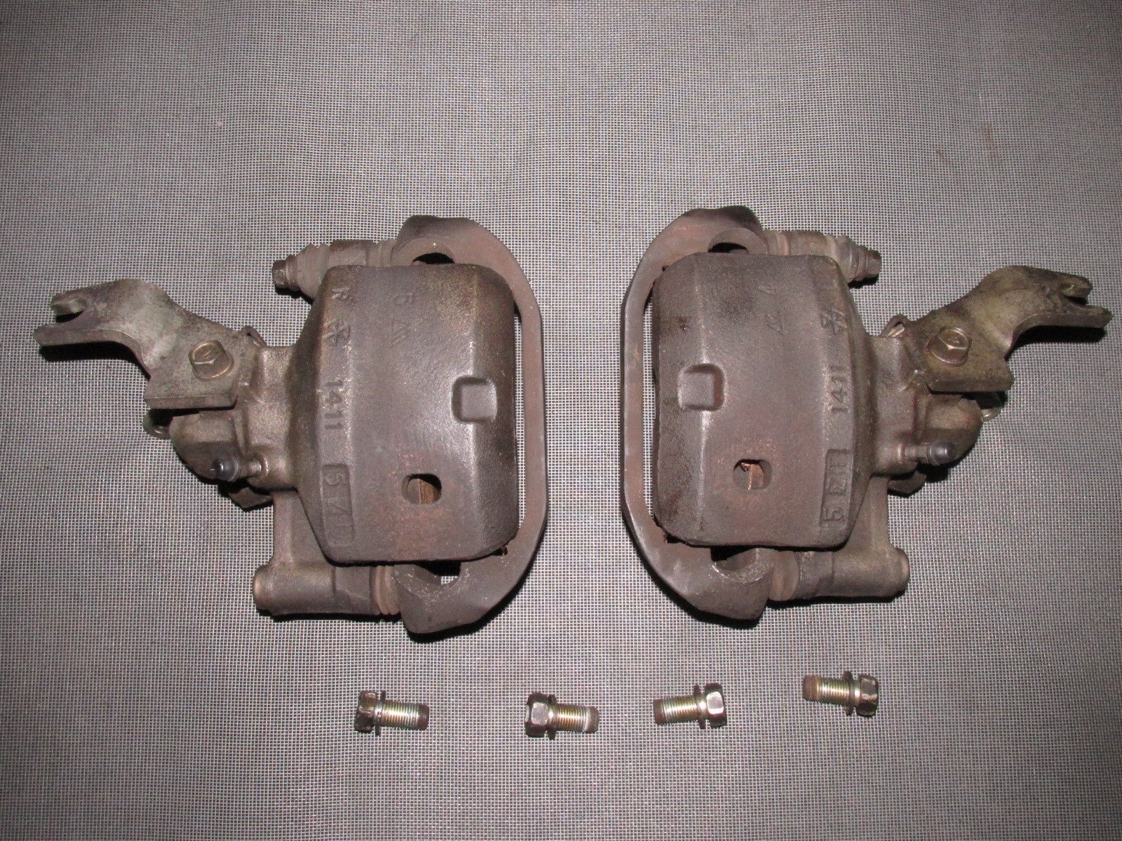 85 86 Toyota MR2 OEM Brake Caliper - Rear Set