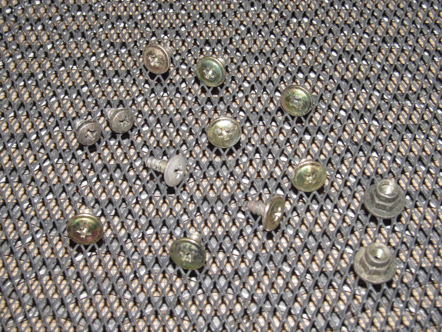 87 88 89 Toyota MR2 OEM Exterior Rear Quarter Window Moulding - Left