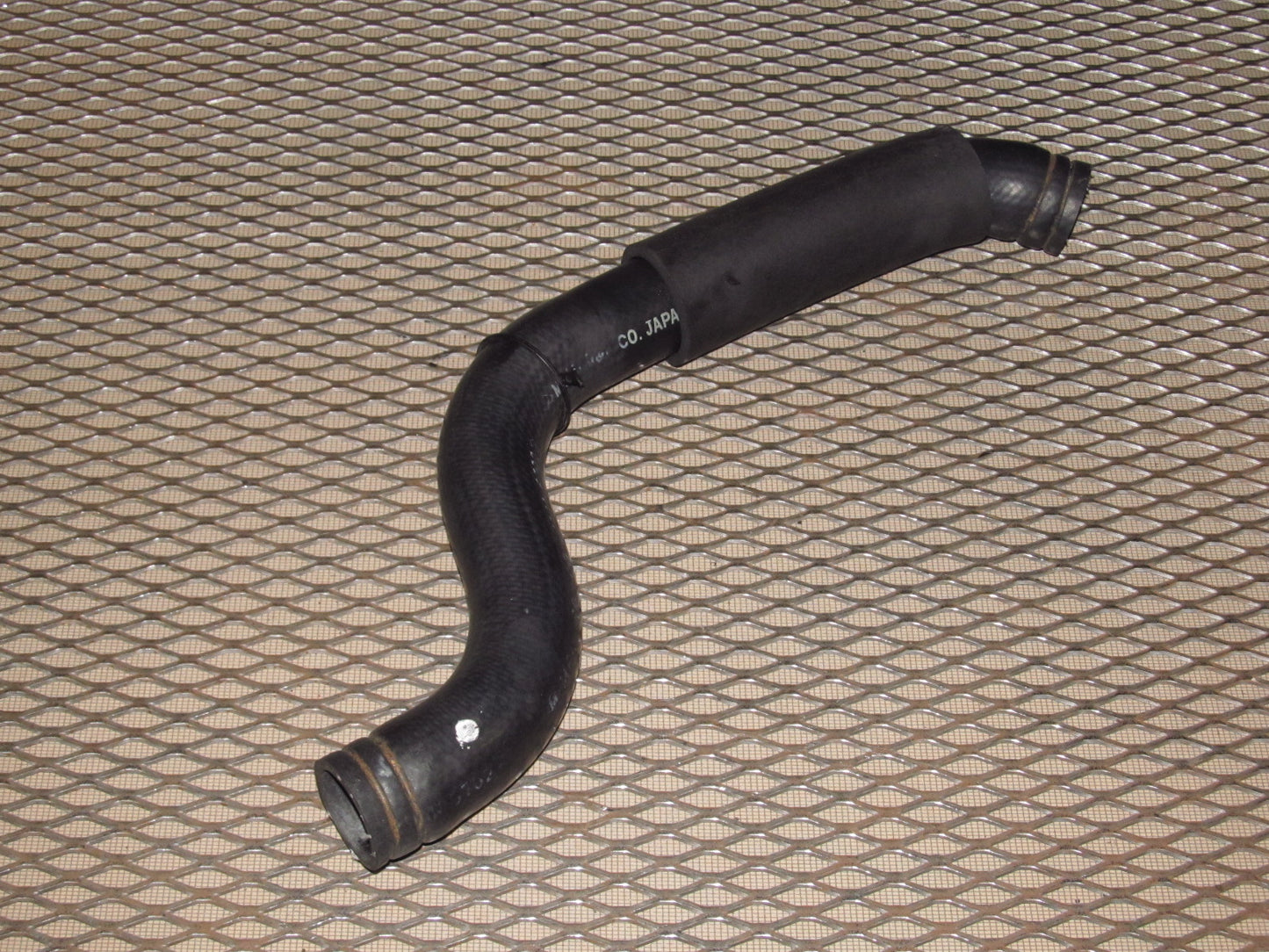 94 95 96 97 Mitsubishi 3000GT OEM Upper Radiator Hose - NA