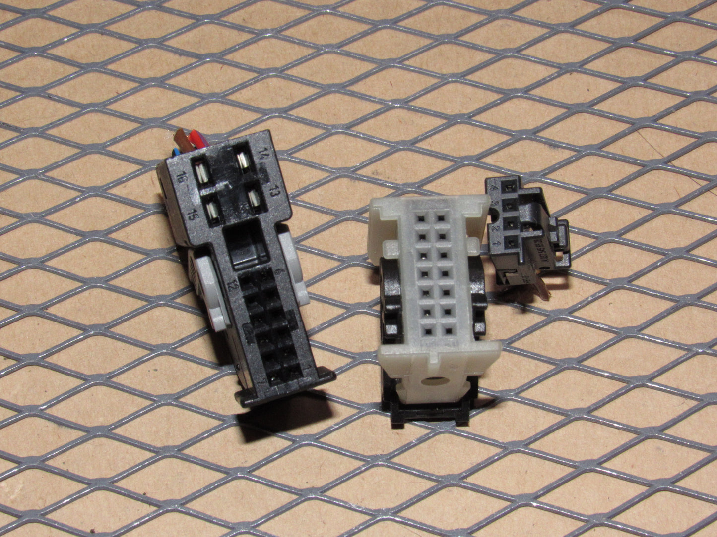 12 13 14 Mercedes Benz C250 OEM Climate Control Pigtail Harness Connector