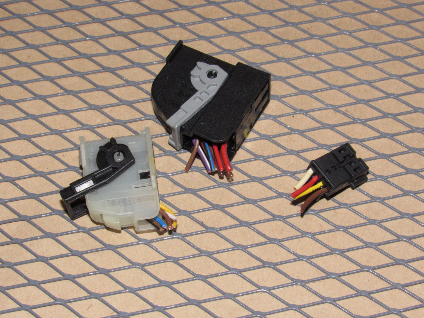 12 13 14 Mercedes Benz C250 OEM Climate Control Pigtail Harness Connector
