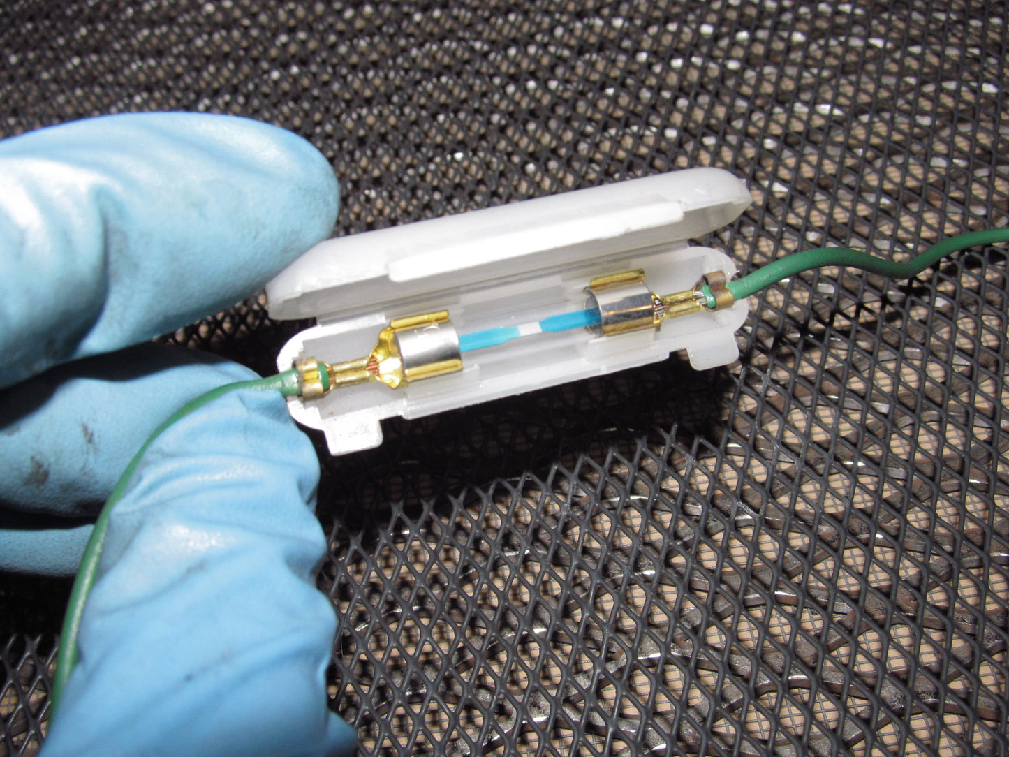 94 95 96 97 Mitsubishi 3000GT OEM Sunroof Moonroof Fuse & Holder