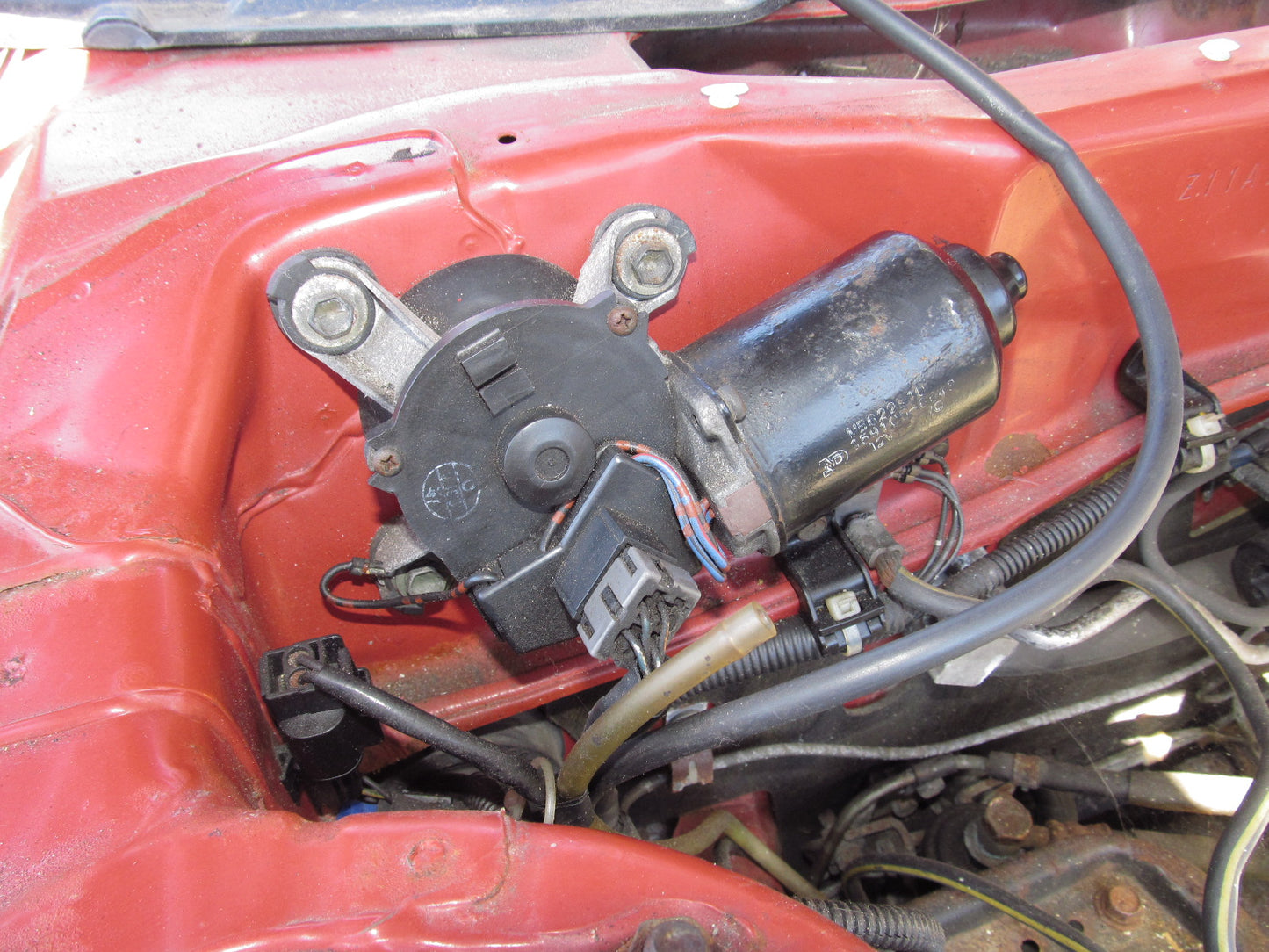 94 95 96 97 Mitsubishi 3000GT OEM Front Wiper Motor