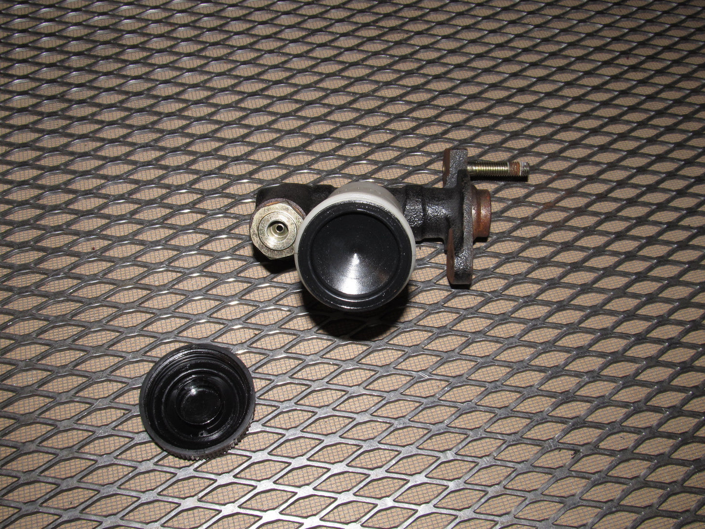 86 87 88 Mazda RX7 OEM Clutch Master Cylinder