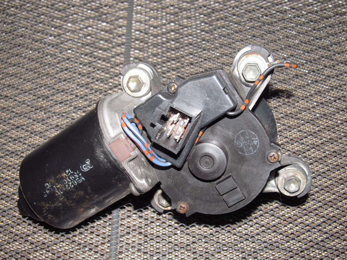 94 95 96 97 Mitsubishi 3000GT OEM Front Wiper Motor