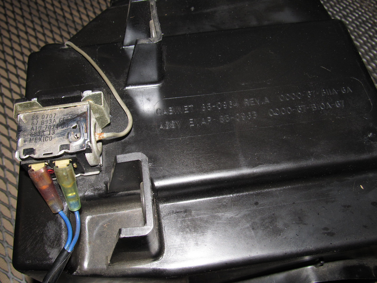 86 87 88 Mazda RX7 OEM A/C Evaporator Core & Box