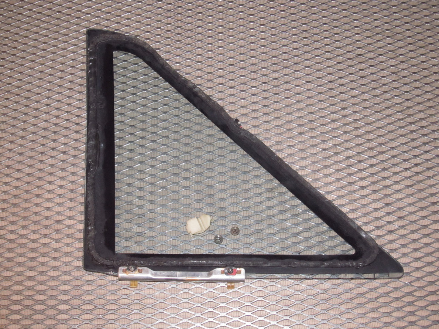 87 88 89 Toyota MR2 OEM Rear Quarter Window Glass - Right