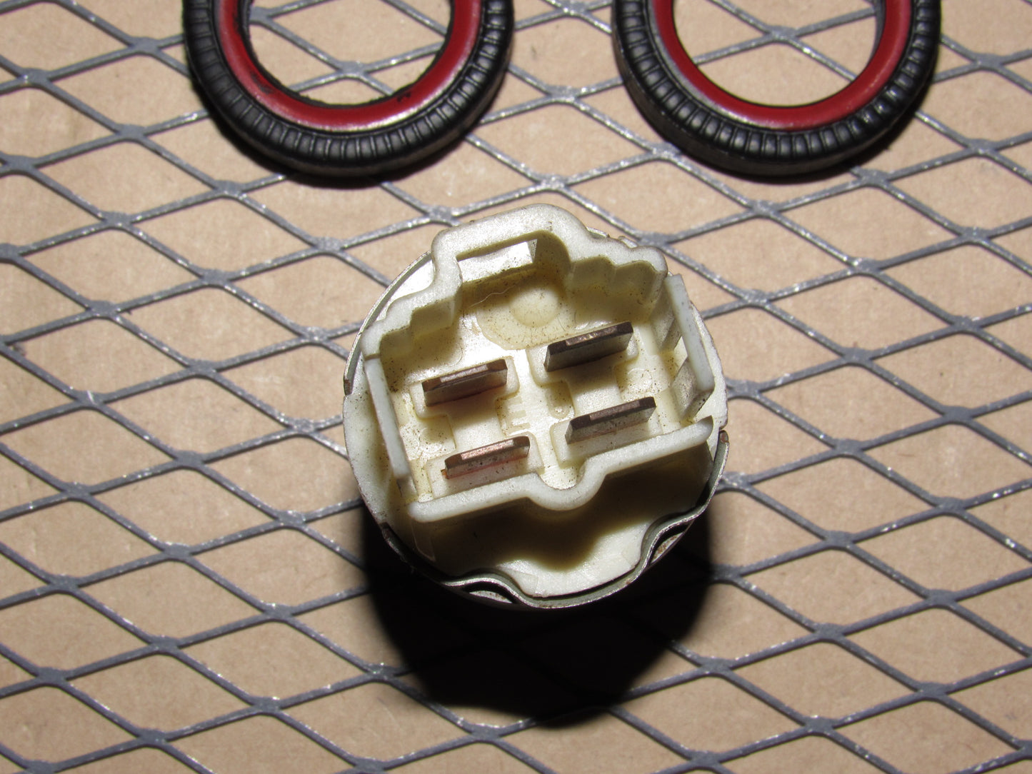 Toyota & Lexus Relay 90987-02004