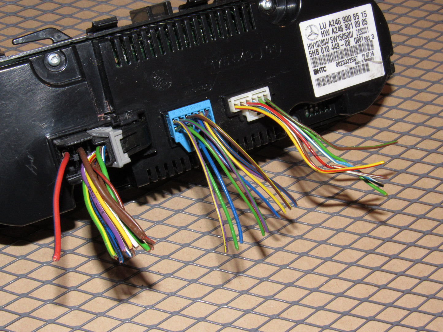 14 15 16 17 18 19 Mercedes Benz GLA250 OEM Climate Control Pigtail Harness