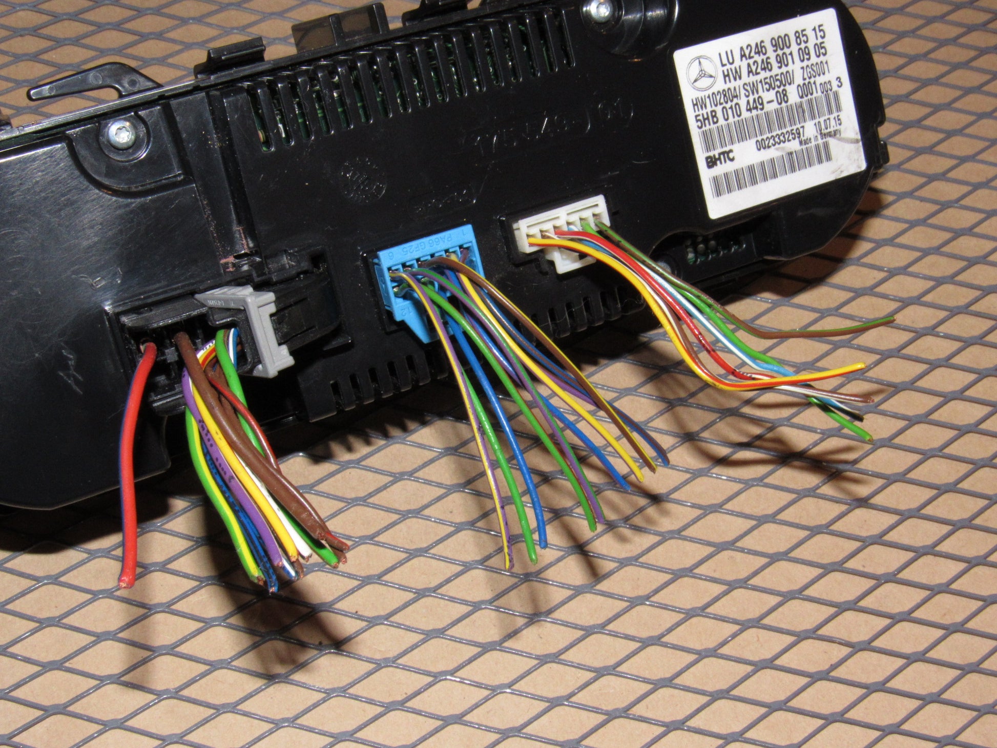 14 15 16 17 18 19 Mercedes Benz GLA250 OEM Climate Control Pigtail Harness