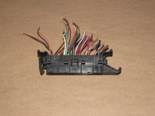 99 00 01 02 03 04 05 Saab 9-5 OEM Temperature Climate Control Pigtail Harness Connector