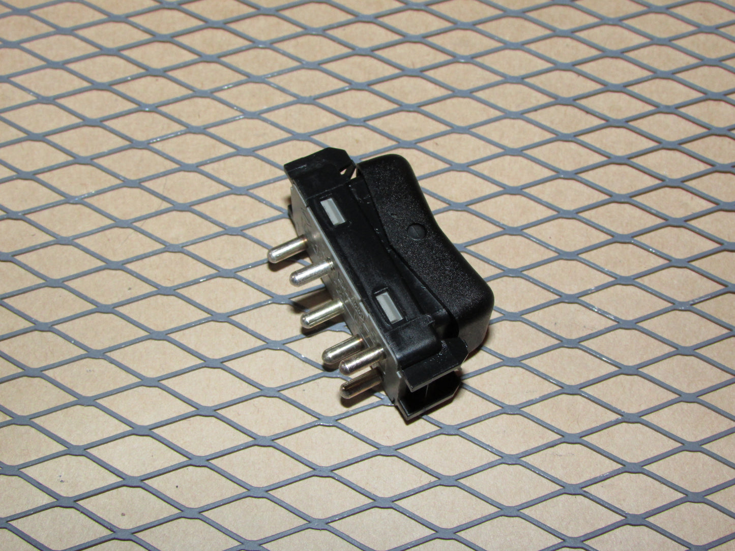 90 91 92 93 Mercedes Benz 300D OEM Temperature Climate Control Air Recirculation Switch