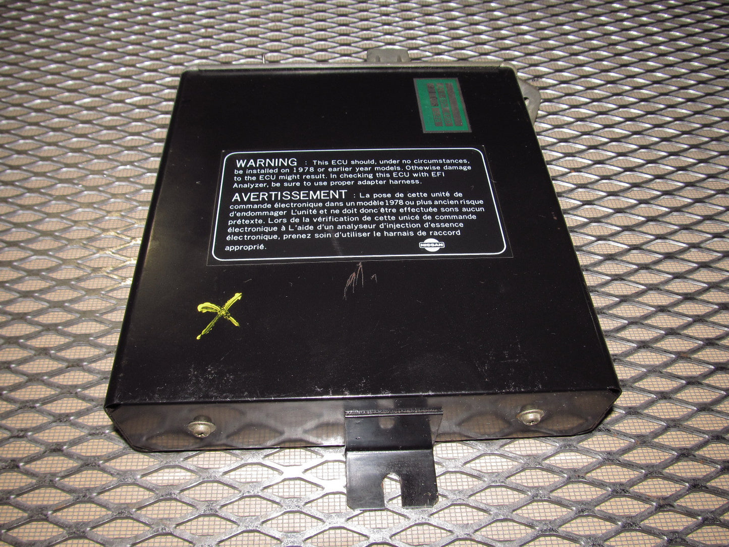 1979 Datsun 280zx OEM Engine Computer ECU - M/T I6 2.8L
