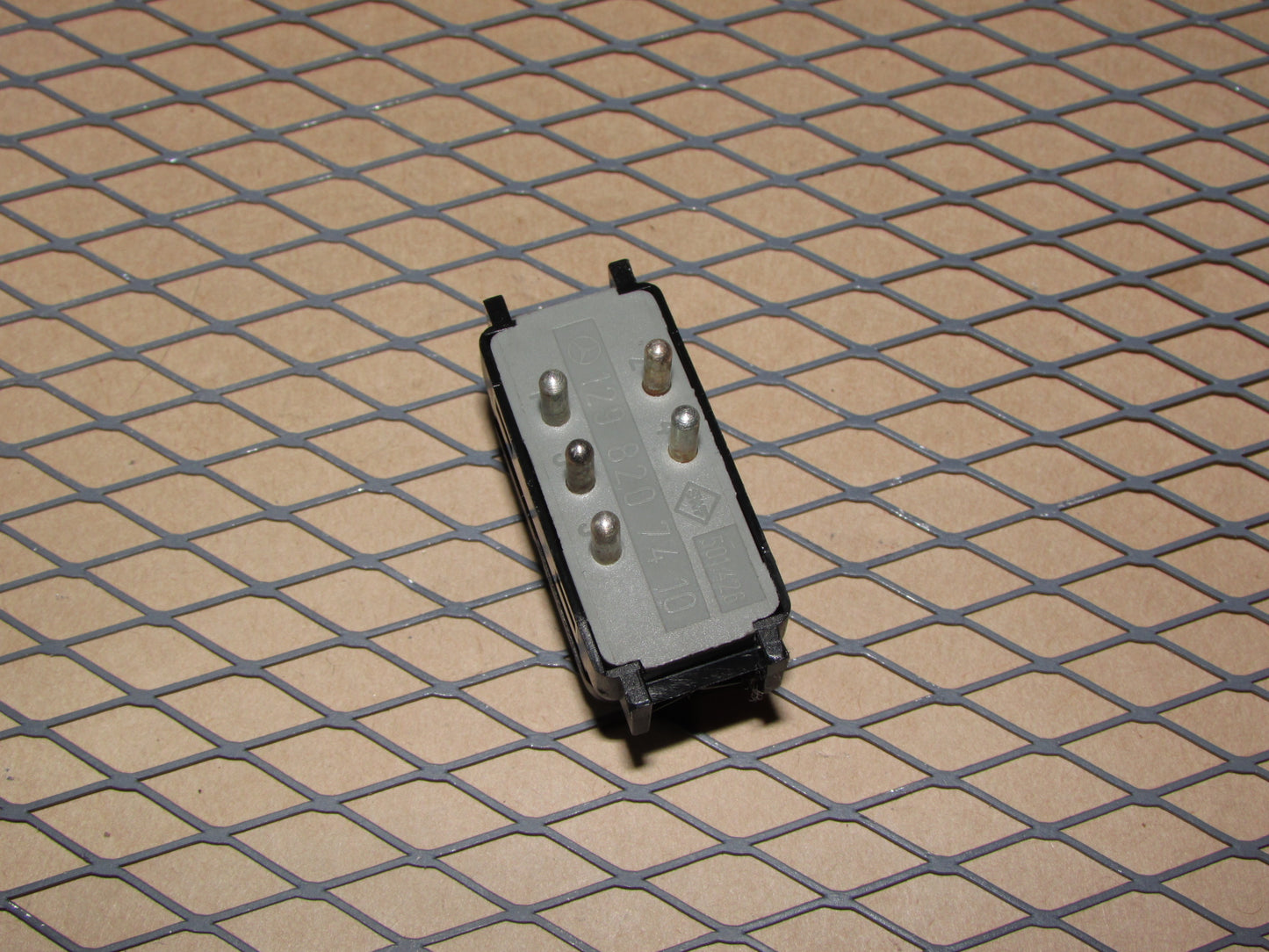 90 91 92 93 Mercedes Benz 300D OEM Rear Defroster Switch