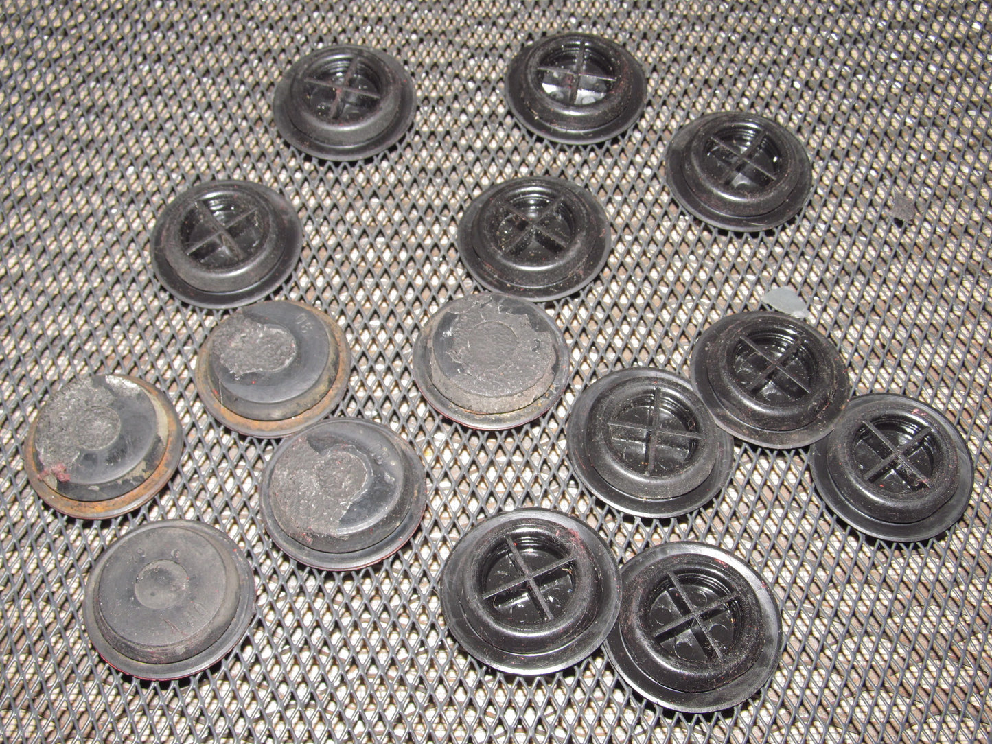 94 95 96 97 Mitsubishi 3000GT OEM Body Chassis Rubber Plug