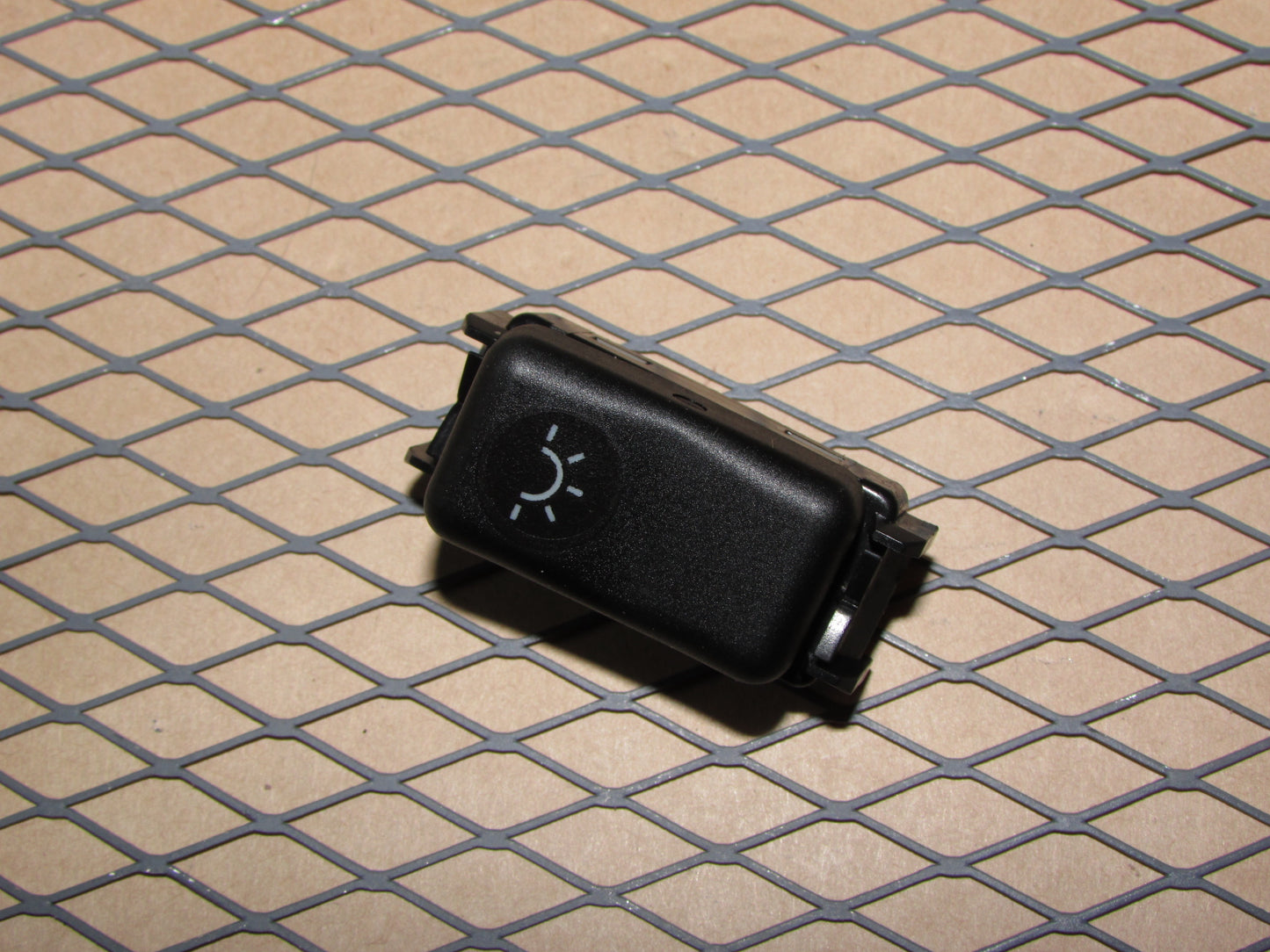 90 91 92 93 Mercedes Benz 300D OEM Dome Map Light Switch