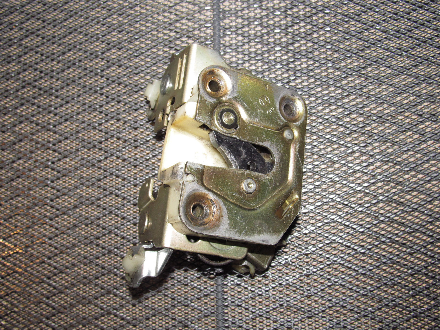 79 80 Datsun 280zx OEM Door Latch - Left