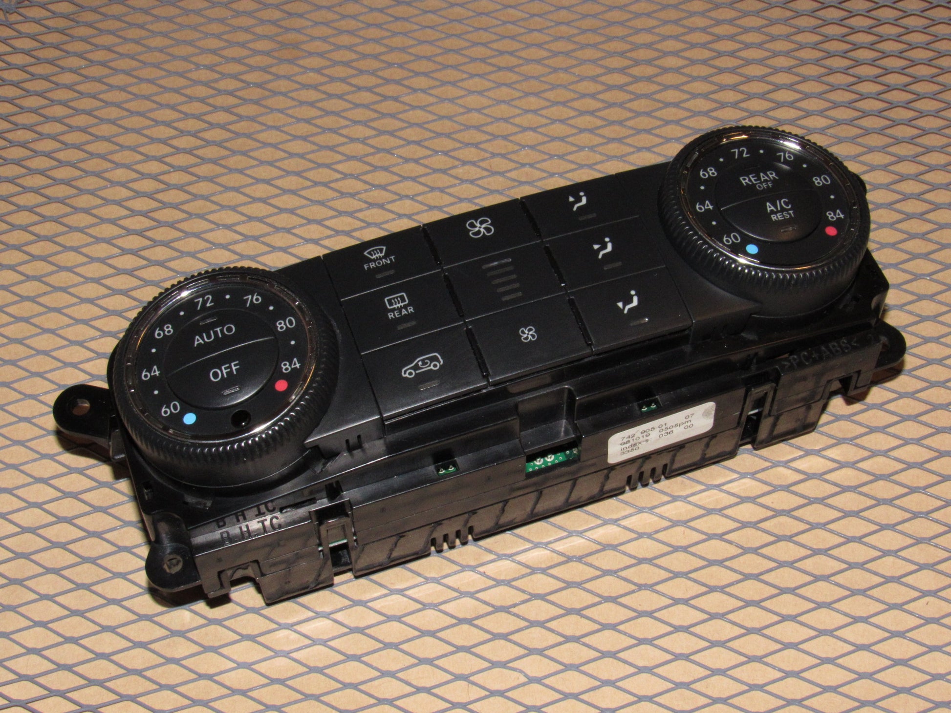 06 07 08 Mercedes Benz ML350 OEM A/C Heater Temperature Climate Control Unit