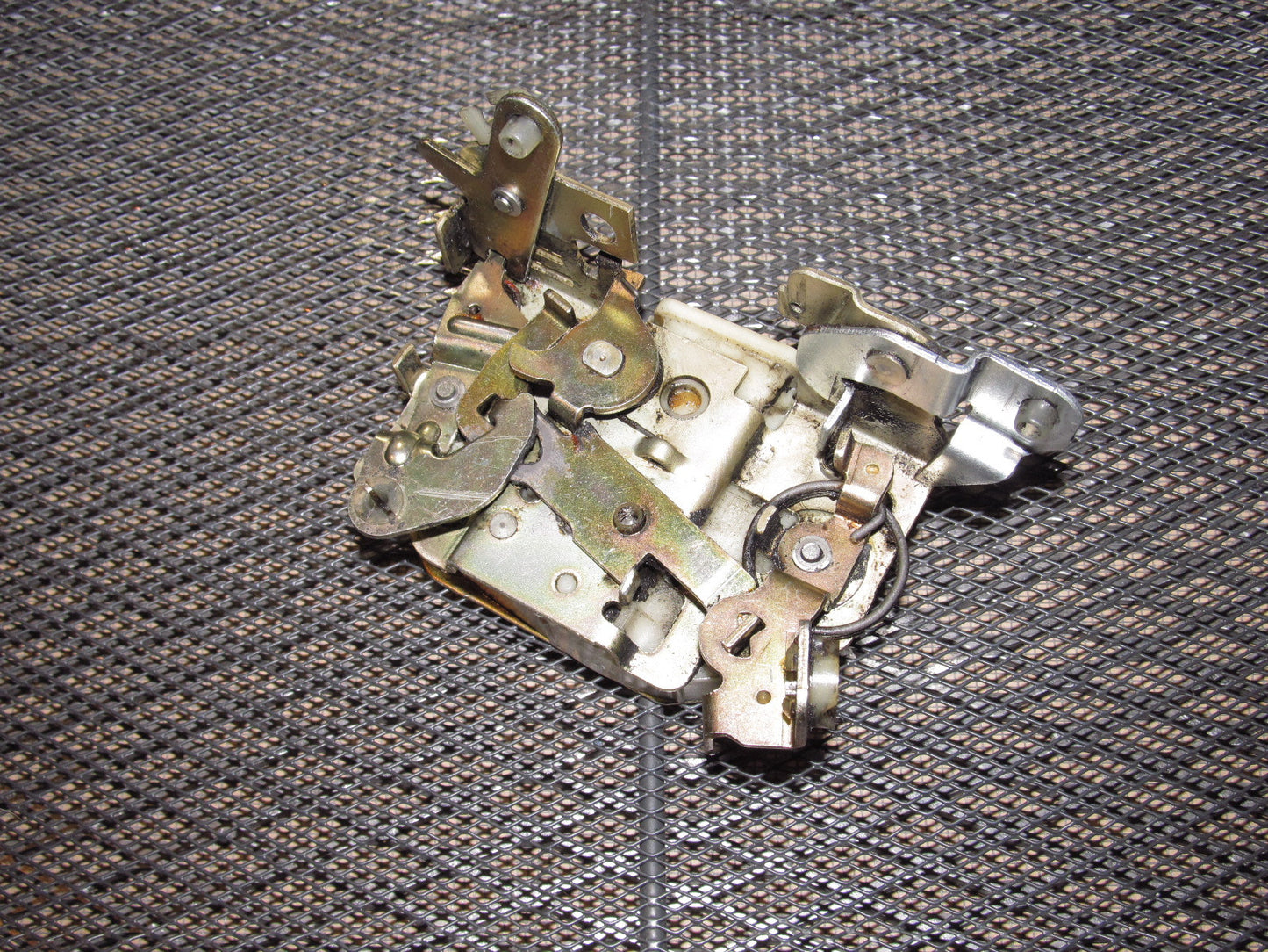 79 80 Datsun 280zx OEM Door Latch - Left