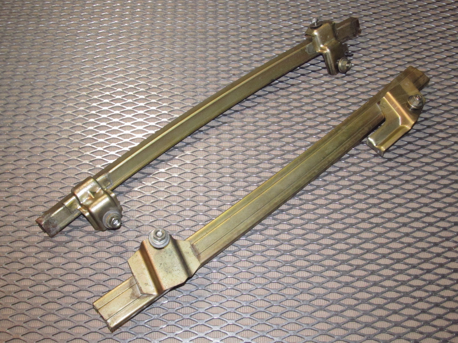 79 80 Datsun 280zx OEM Power Window Guide - Left 2+0