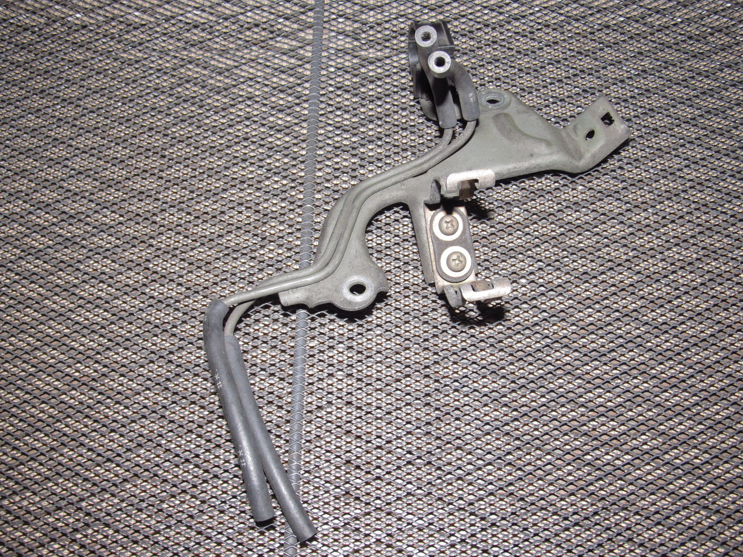 90-93 Celica ST 1.6L 4A-FE OEM EGR Amp Amplifier Bracket & Vacuum Line