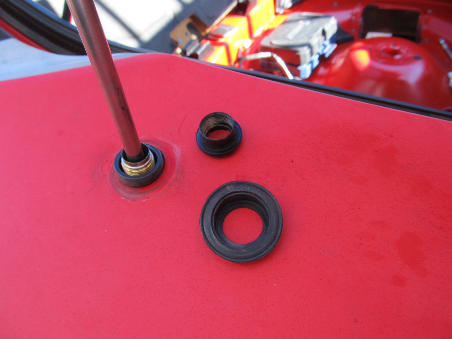 94 95 96 97 Mitsubishi 3000GT OEM Antenna Mounting Lock Ring & Grommet