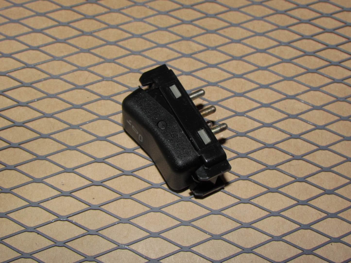 90 91 92 93 Mercedes Benz 300D OEM Seat Heat Rest Adjustment Switch