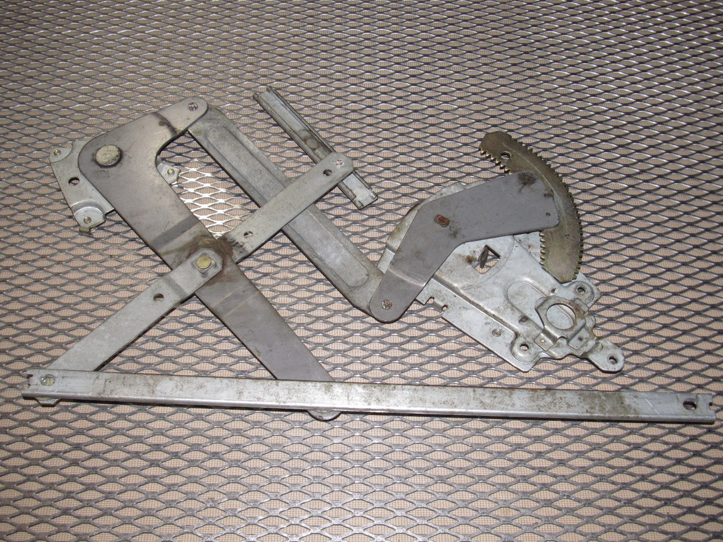 79 80 Datsun 280zx OEM Power Window Regulator - Left 2+0