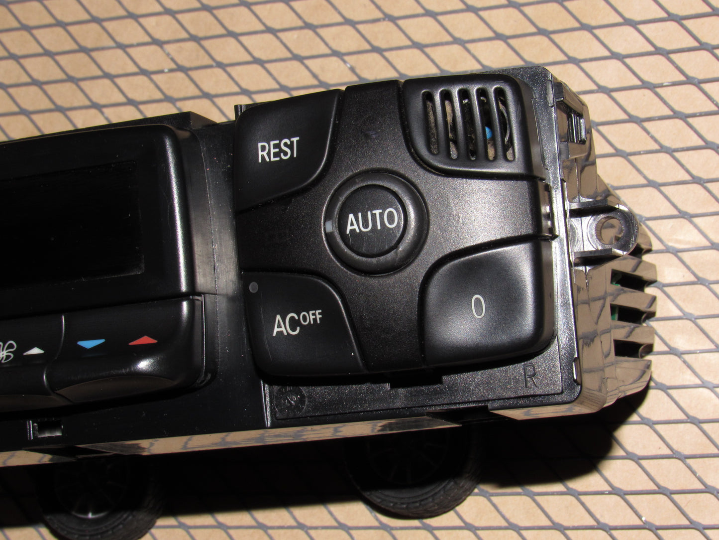 00 01 02 03 04 05 06  Mercedes Benz S500 OEM Temperature Climate Control Unit