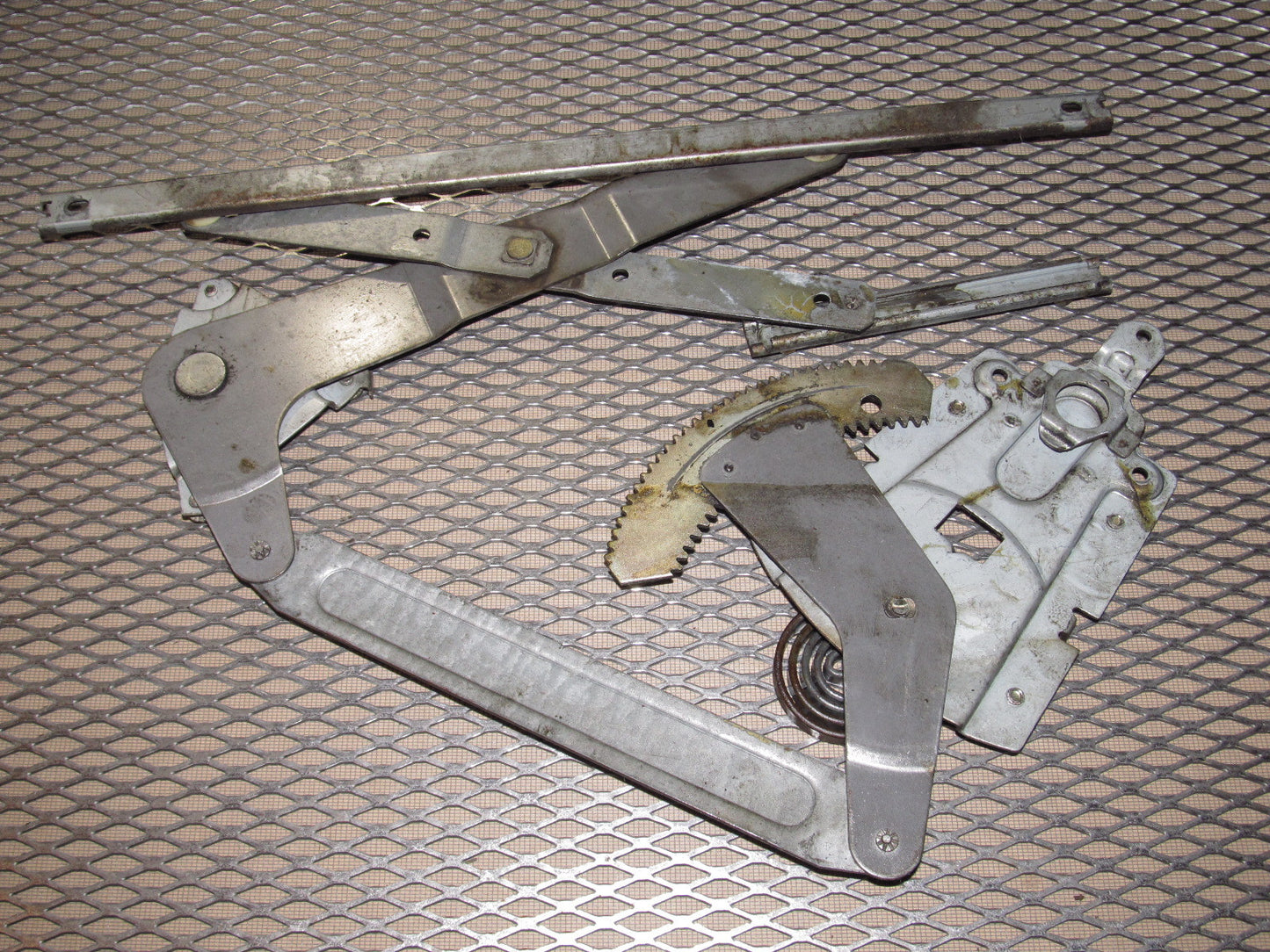 79 80 Datsun 280zx OEM Power Window Regulator - Right 2+0
