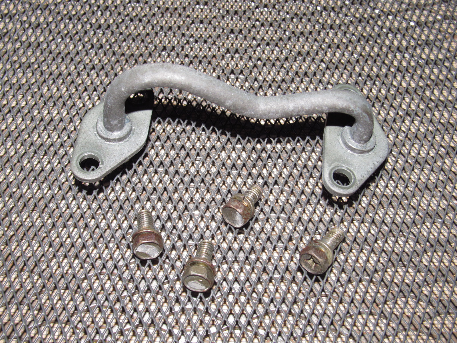94 95 96 97 Mitsubishi 3000GT OEM Fuel Rail Line - NA DOHC