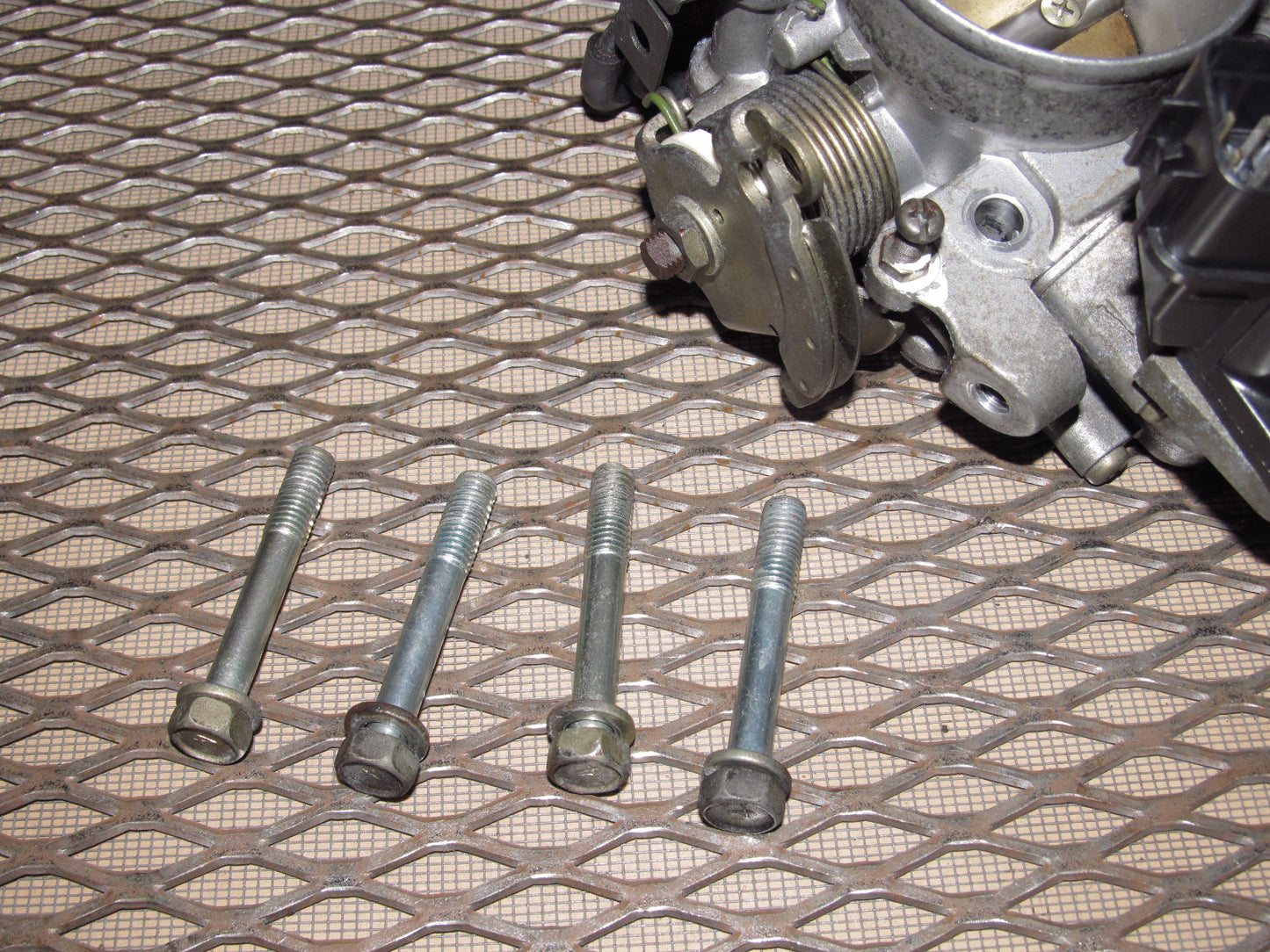94 95 96 97 Mitsubishi 3000GT OEM Throttle Body Mounting Bolt - NA DOHC
